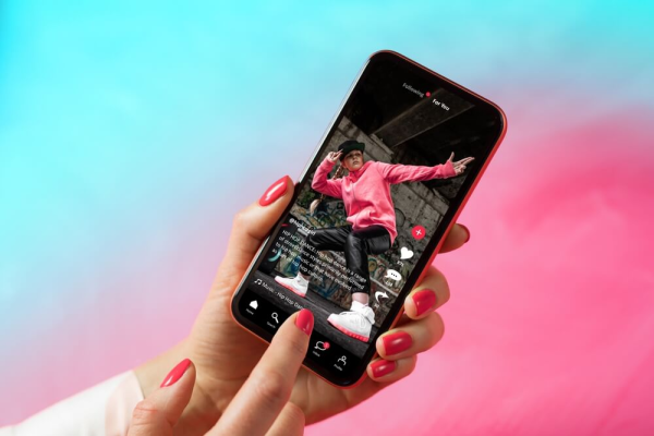 Fast-Track to TikTok Fame: Buy Likes for Rapid Growth